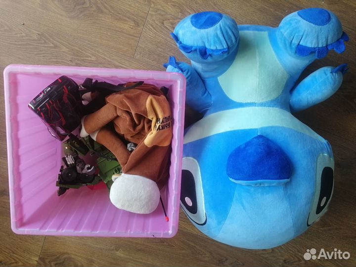 Ящик с игрушками