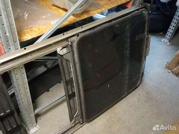 Люк на крышу Mitsubishi Pajero III / IV