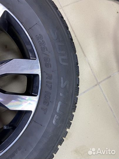 Диски с зимними шинами 225/65/17 106Т