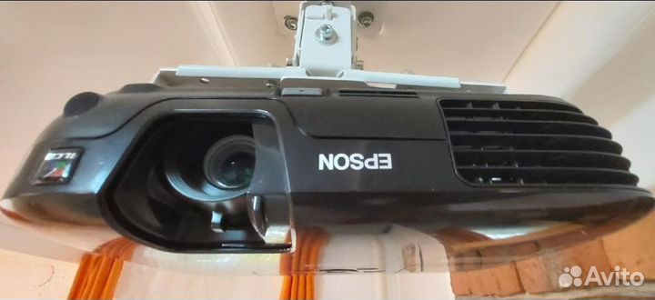 Проектор Epson EB S72