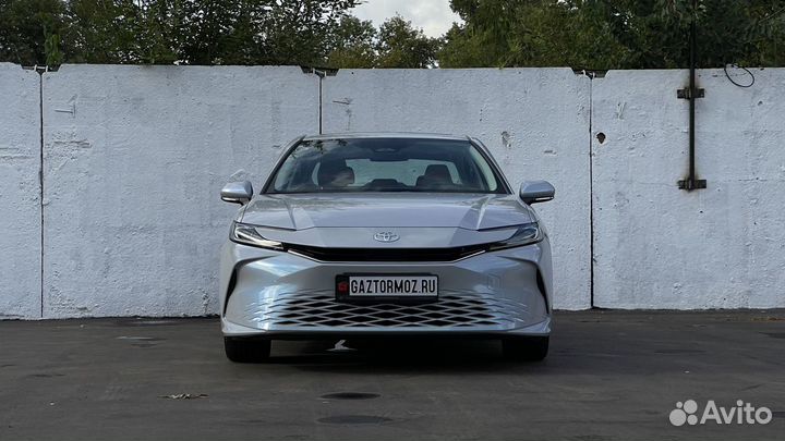 Toyota Camry 2.0 CVT, 2024