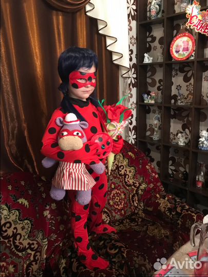 Сдам в аренду костюм леди баг