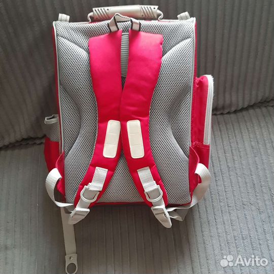 Школьный рюкзак