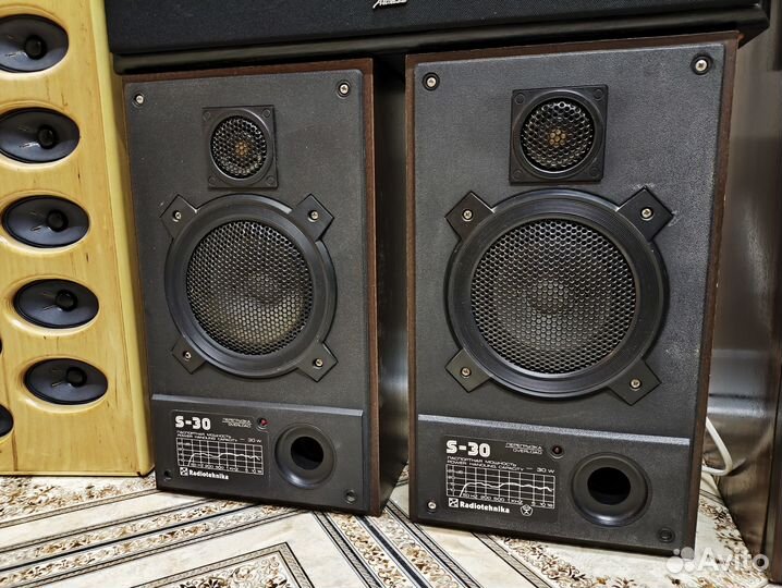 Акустические колонки