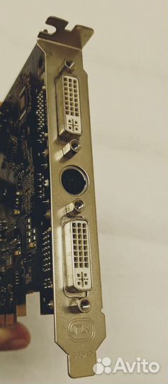 Видеокарта PCI-E Sapphire Radeon X1600 XT / 256Mb