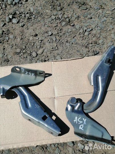 Петля капота Mitsubishi ASX