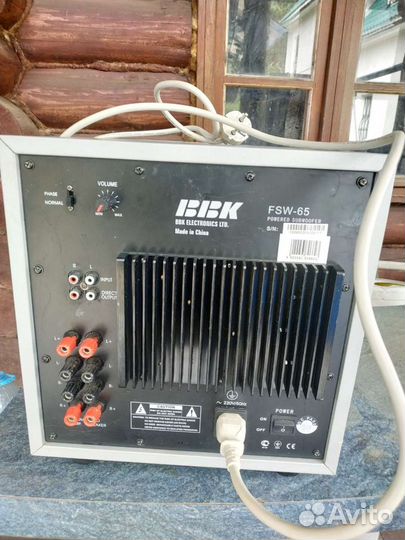 Активный сабвуфер ввк