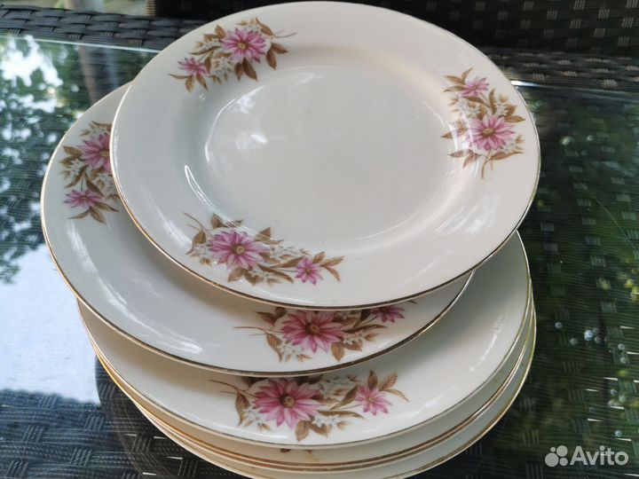 Тарелки новые Чехословакия, Япония