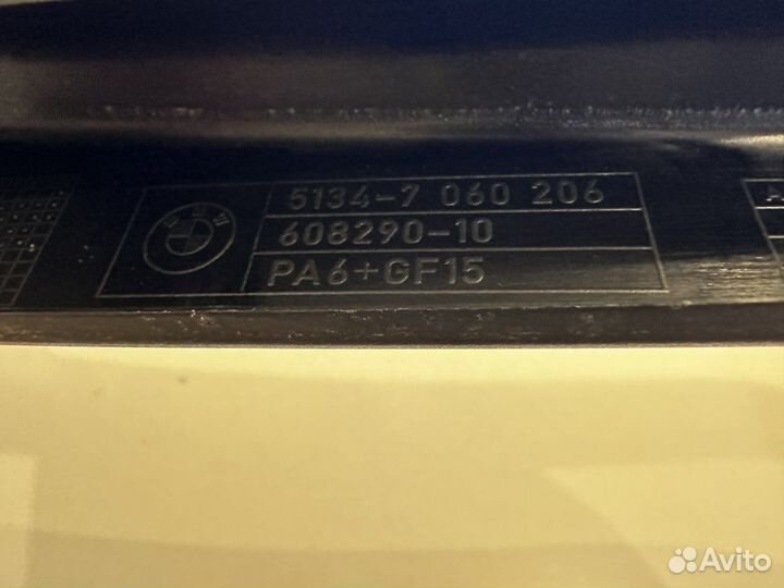 Рамка двери передняя bmw e90 правая, левая