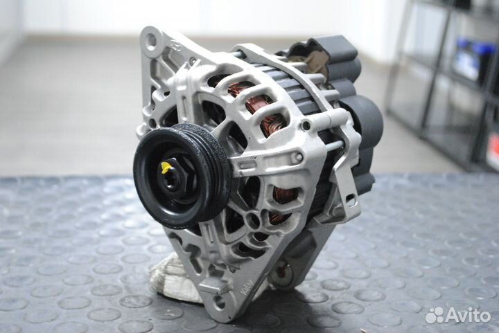 Генератор Hyundai Accent, Elantra, Tucson 90А