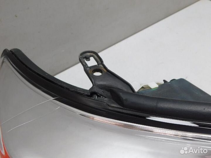 Фара правая Toyota Land Cruiser