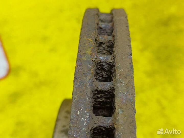 Тормозной диск передний левый Audi A4/B8 8K2 cdnc