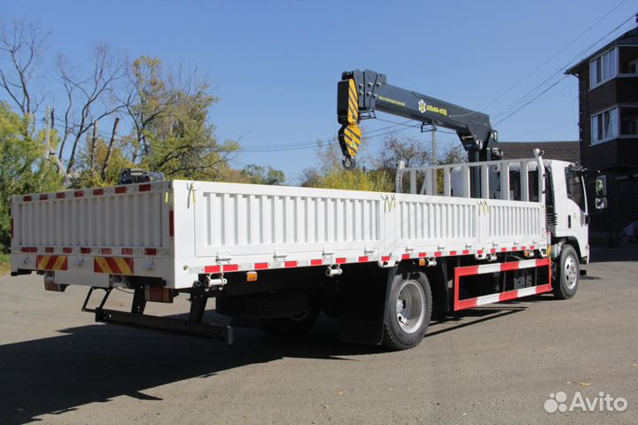 Isuzu Elf с КМУ, 2024