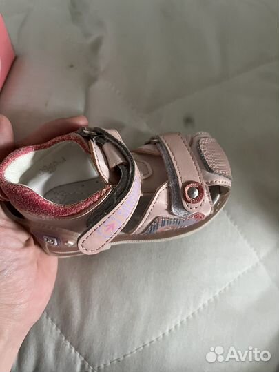 Сандали детские