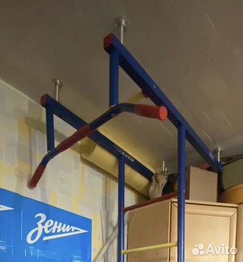 Шведская стенка с турником бу