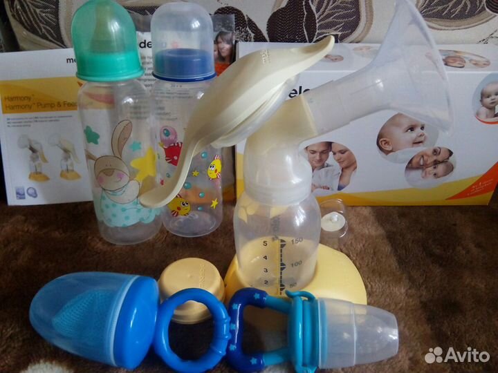 Молокоотсос Medela ручной