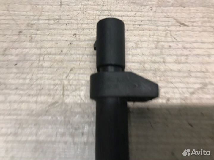 Датчик коленвала Mercedes Sprinter W909 OM646