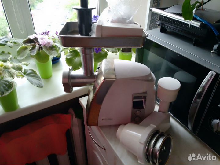 Bork B401 Мясорубка электрическая