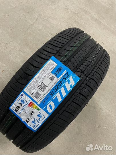 Hilo Vantage XU1 225/40 R18 92Y
