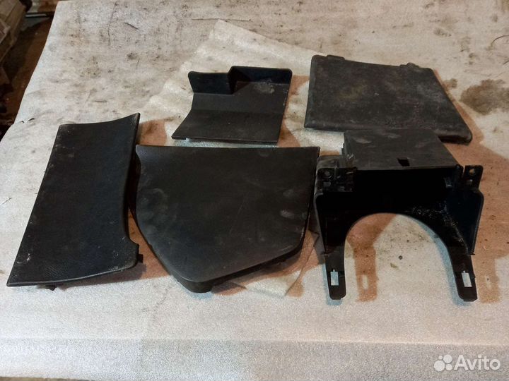 Пластиковые элементы салона Peugeot 307