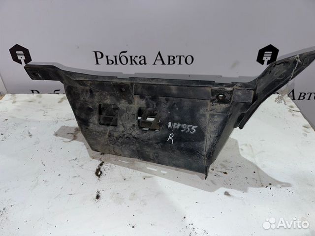 Подножка правая Isuzu Npr75 бортовой 4HK1 2016