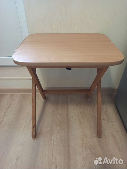 Детский стол и стул