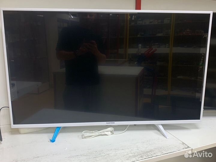 Телевизор новый SMART 43 Алиса