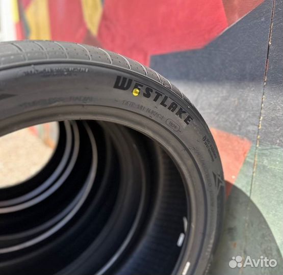 Westlake ZuperAce Z-007 245/45 R20