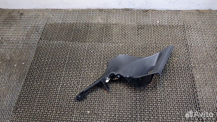 Обшивка стойки Mazda CX-30, 2020