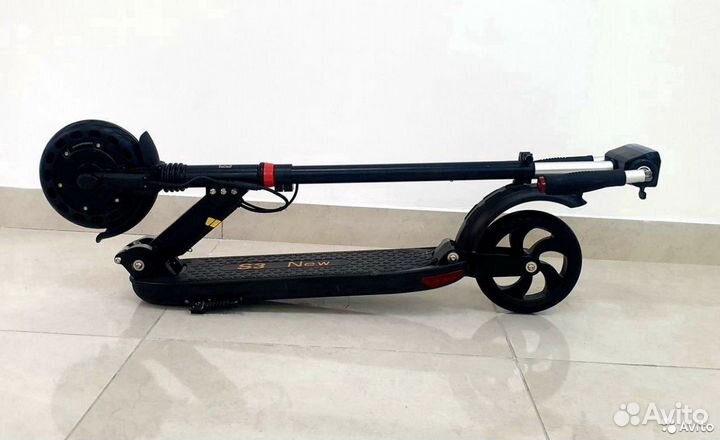 Электросамокат Aovo S3
