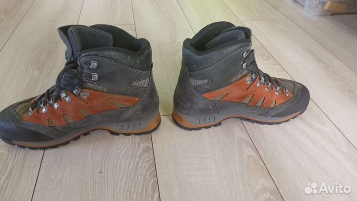 Горные ботинки meindl 42 размер