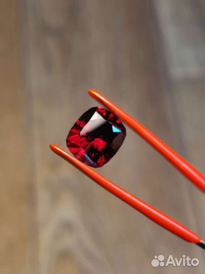 Гранат камень