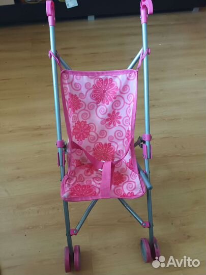 Коляска кукольная