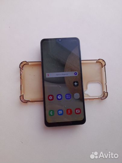 Samsung Galaxy A12, 4/64 ГБ