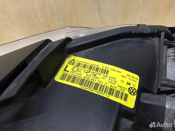 Фара передняя левая ксенон адаптив VW Passat CC