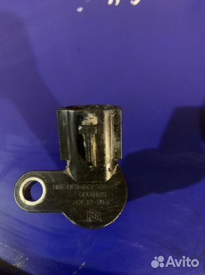 Датчик положения коленвала