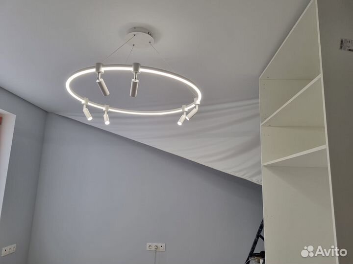 Слив воды с натяжного потолка / монтаж