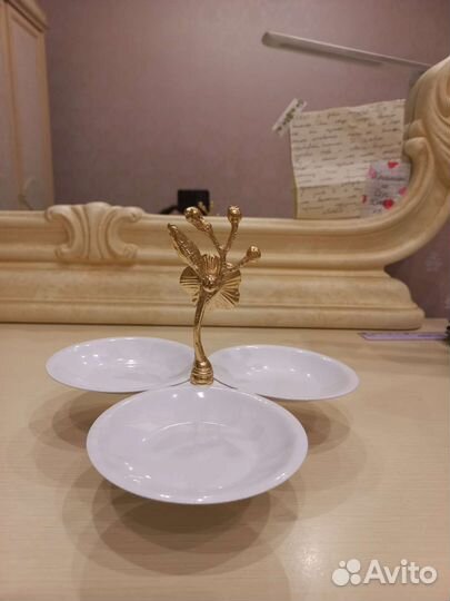 Декоративная подставка для украшений