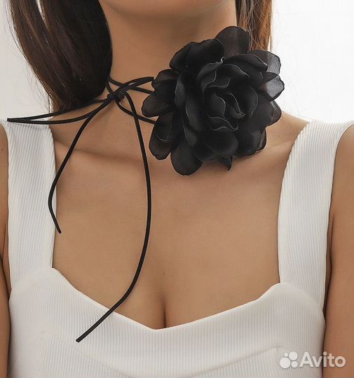 Чокер роза цветок на шею
