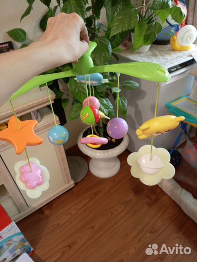 Мобиль на кроватку с проектором