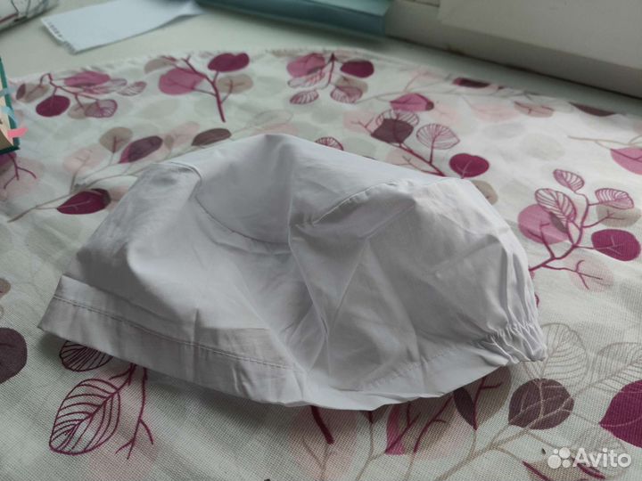 Медицинская шапочка белая