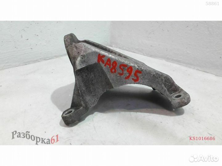 Кронштейн кпп audi A6 C6