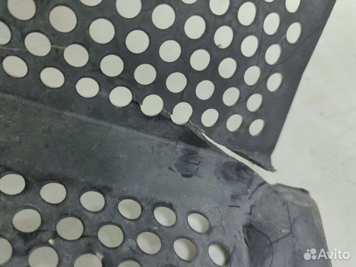 Решетка под лобовое стекло Opel Vectra B 2003