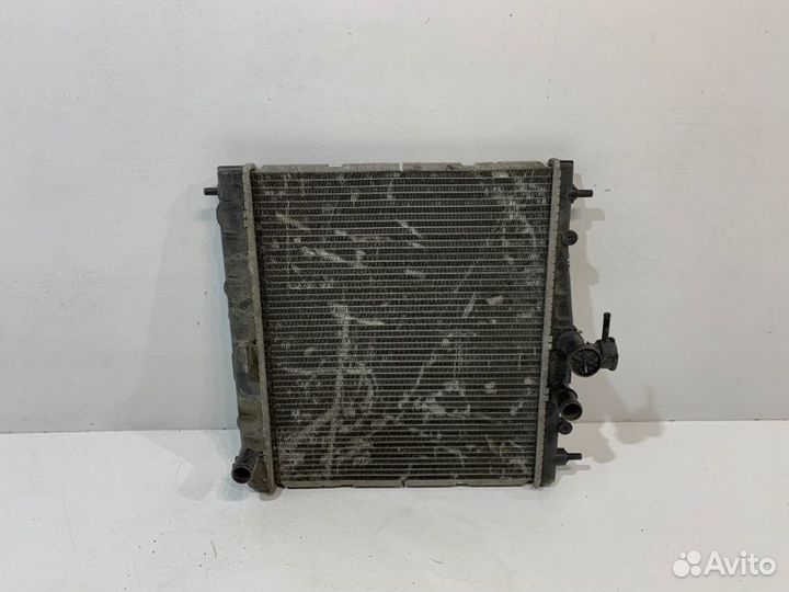 Радиатор двс передний Nissan Micra K12 2002-2010