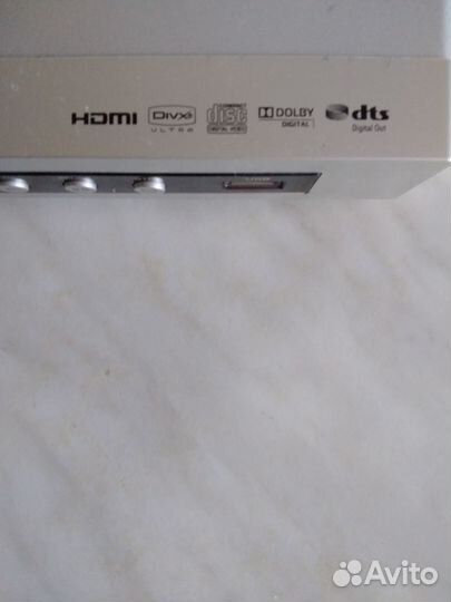 Dvd плеер Yamaha-s663