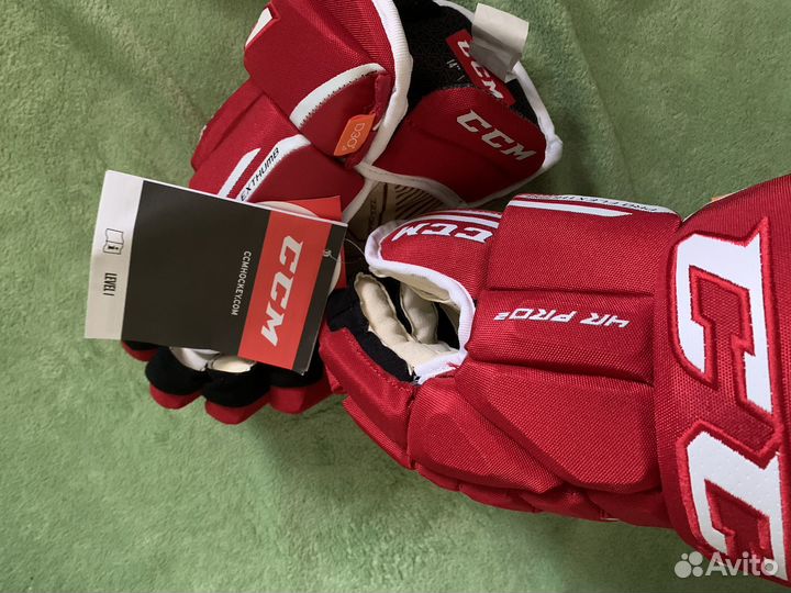 Краги хоккейные