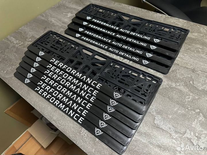 Номерная рамка с вашим логотипом