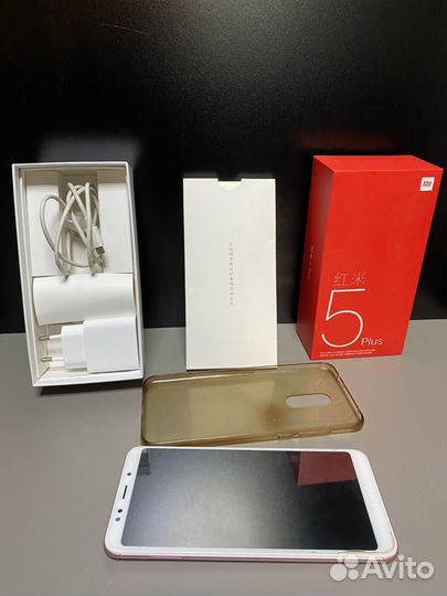 Телефон Xiaomi Redmi 5 Plus 32 гб