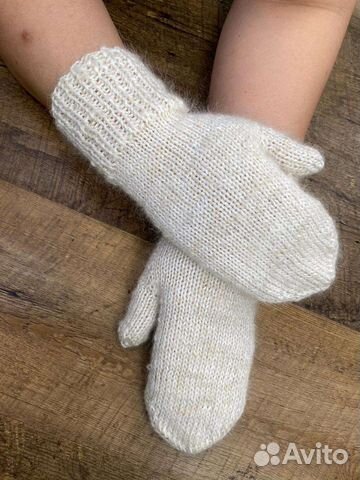 Варежки женские с козьего пуха