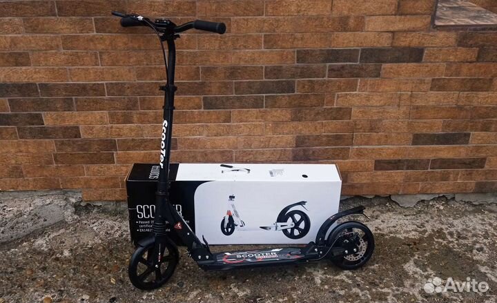 Самокат новый с дисковым тормозом